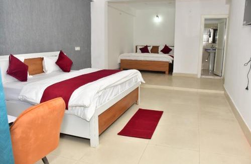Sukha Hotel | Vybent hotel kainchi dham