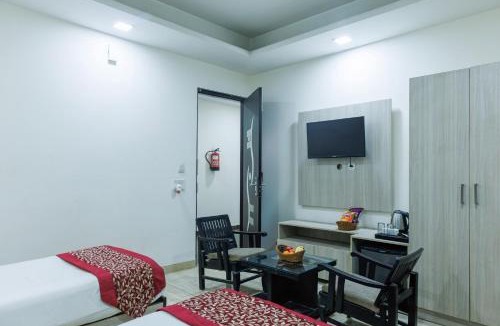 Sector 39 Hotel | Hotel Ornate Residency And Suites