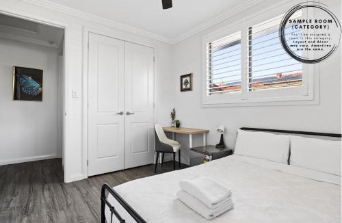 Cabramatta House | Double Bed at Central Cabramatta Foodies Paradise - Shared Bathroom and Amenities