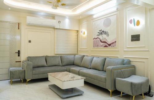 Chittagong Apartment | Luxury 2 Bedroom Entire AC Apartment in Chittagong Prime Area