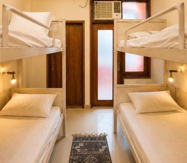 Amer Fort Road Hotel | Cozy Den