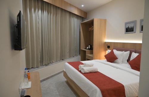 Dahod Hotel | The Bhavani Hotel