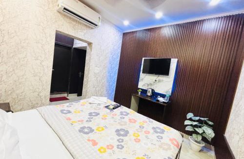 Jangpura House | HOTEL Tom and Jerry