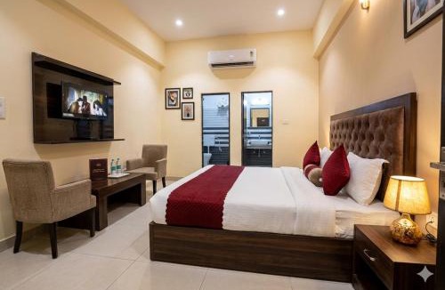 Ghaziabad Hotel | Hotel Royal Blue The Premium Rooms-Rajendera Nagar