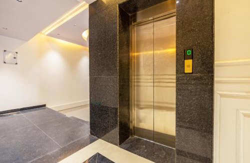 Ghaziabad Hotel | Hotel The Emporio A Elite Near Shaheed Sthal Metro Station