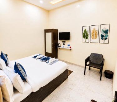 Ayodhya Hotel | Prabha Aasraa Near Shree Ram Mandir Ayodhya