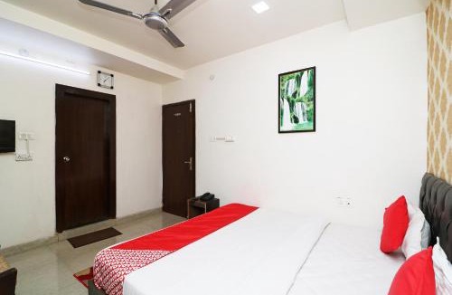 Ranchi Hotel | Townhouse Hatia Railway Station Formerly Laxmi Guest House