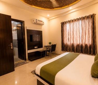 Taj Ganj Hotel | Hotel Star Grand - Premium Budget Hotel Near Taj mahal,