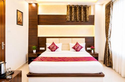 Taj Ganj Hotel | Hotel Prime Taj of Star - #Fully AC Rooms #5 Min Drive to Taj mahal East Gate