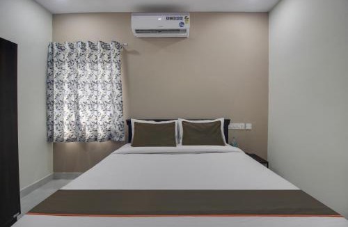 Manikonda Hotel | Super Collection O SIRI GRAND INN