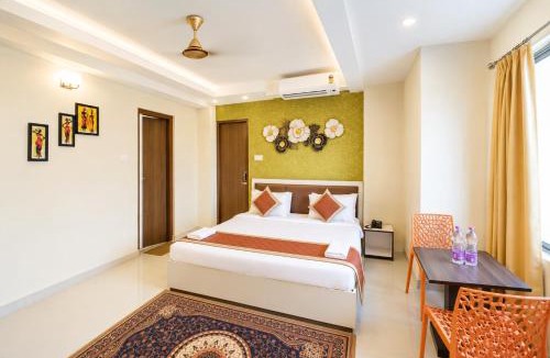 Puri Hotel | This Hotel Is A Great Place To Visit With Family G-Resort Near Marine Drive Road Puri And Sea Beach Restaurant & Swimming Pool Facilities - All Room Spacious and Fully Air Conditioned Rooms With Attached Balcony-24-Hour Room Service