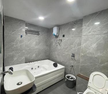 Ahmedabad Hotel | Hotel hills