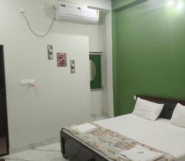 Faizabad Hotel | Ayodhya Stay