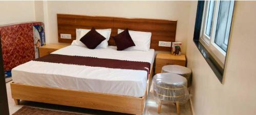 Mathura Hotel | Savadhani Palace