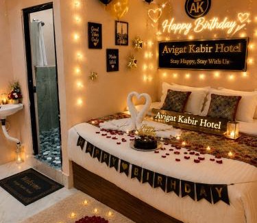 Sanwer Hotel | Avigat Kabir hotel sanwer