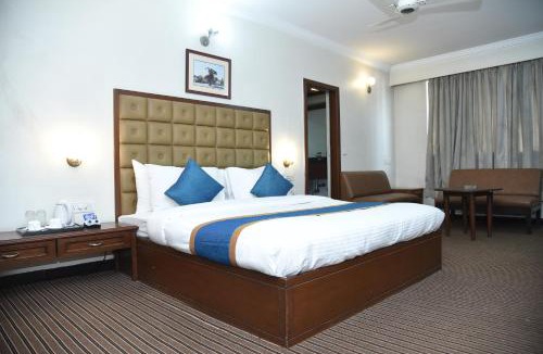 Koregaon Park Hotel | Belair Suites