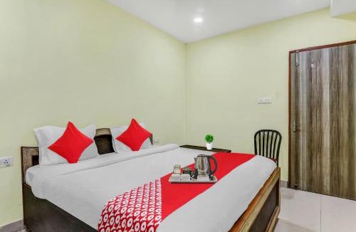 Gorakhpur Hotel | Hotel O Govind Guest House