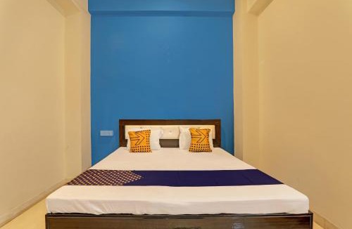 Derapur Hotel | Hotel O Madhu Grand Luxury Rooms