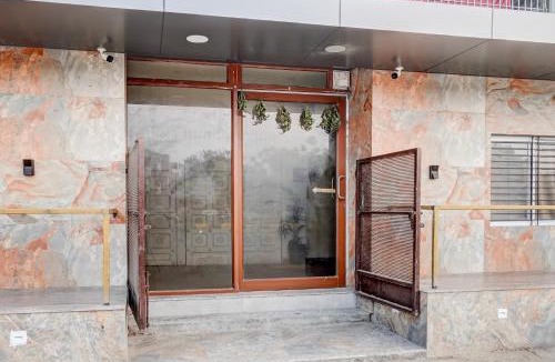 Vadodara Hotel | Collection O Vadodara Airport Formerly Milan Party Hall