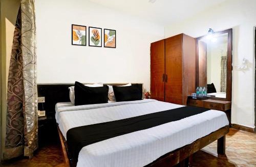 Gauravaddo Hotel | Collection O Holiday Street Calangute Formerly Shruti Resort