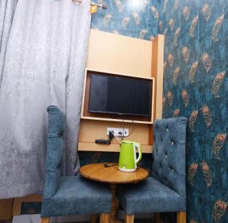 Haraiya Hotel | New Awadhesh Singh Hotel