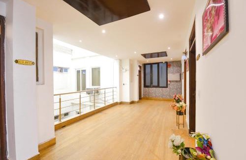 Jasola Hotel | FabHotel 82 Inn