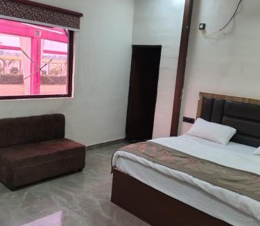 Dhanauli Hotel | Lords Hotel