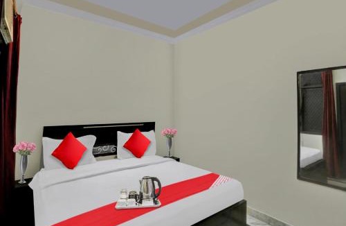 Baraula Hotel | Super HOTEL DIAMOND TREE SECTOR 49 NOIDA NEAR PRAYAG HOSPITAL