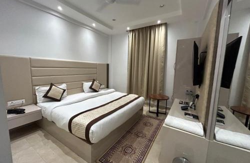 Taj Ganj Hotel | Hotel President