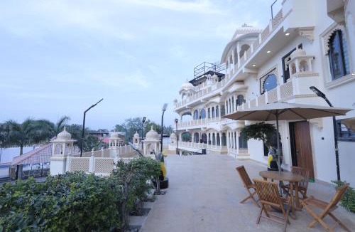 Udaipur Hotel | A 26 Hilltop Heaven Resort