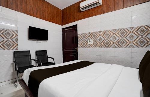 Sahibabad Hotel | Super Collection O Hindon Airport Ghaziabad