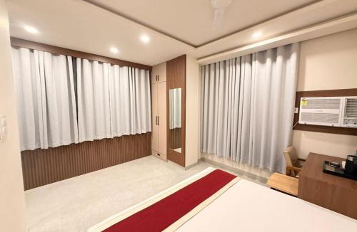 Gaya Hotel | BB Hotel and Banquet Hall