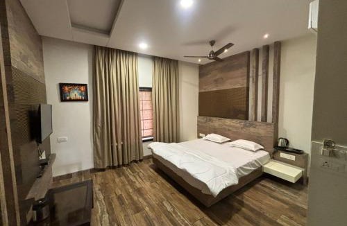 Sagar Apartment | Hotel Singh Empire