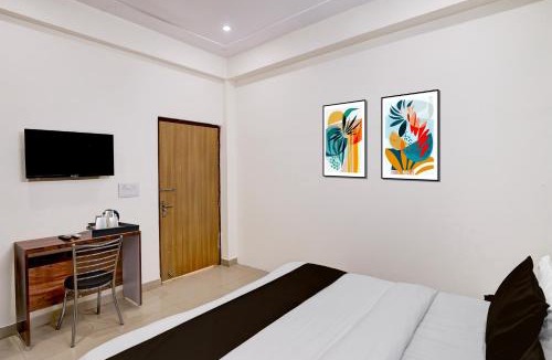 Sector 70 Hotel | Super Townhouse Noida Sector 70 Formerly Palm Paradise