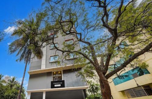 RR Nagar Hotel | Townhouse RR Nagar