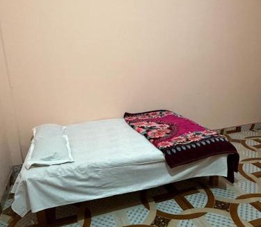 Maharajganj House | New Giri Homestay