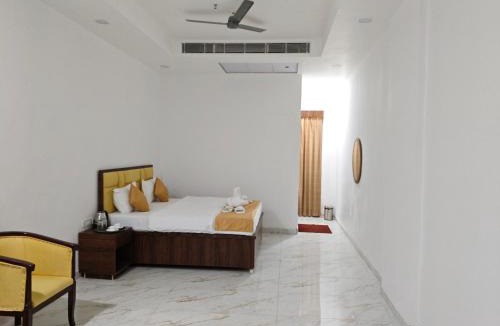 Nawada Hotel | The Royal Height