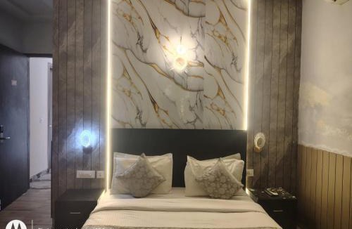 Vrindavan Hotel | Krishna Kunj Resort
