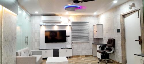 Visakhapatnam Apartment | Vizag Venya Vihar VIP Road - V4