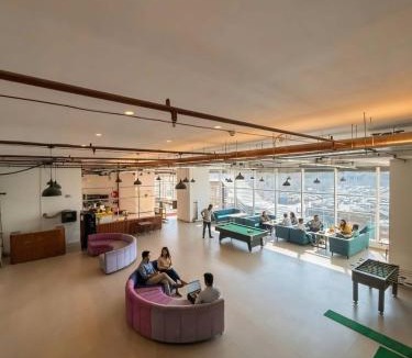 Delhi Hostel | Transit POD Stay Near IGI Airport