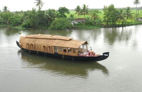 Nedumudy Resort | Bluegreenshouseboats
