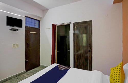 Sector 27 Hotel | RAJ HOTEL VIP
