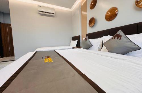 Pithampur Hotel | Hotel Mumbai House Pithampur