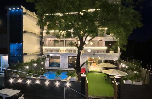 Agra Hotel | Walk 2 Taj A Boutique Abode