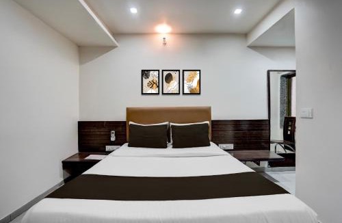 Vadodara Hotel | Collection O Sur Sagar Lakeview Vadodara Formerly Vintage Inn