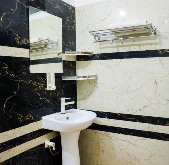 Vrindavan Hotel | Hotel Luxury Palace Vrindavan