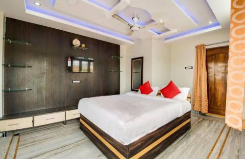 Rushikonda Hotel | PSR CORNICHE Hotel