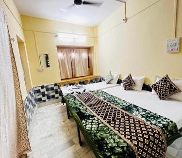 Amar Sagar Pol Hostel | Hostel Desert Routes