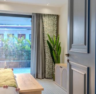 Parra Villa | ELIVAAS Signature Valley View 5-BHK Villa With Private Pool, Sit-out Areas, TT Table, Pool Table , Bar & Scenic Views