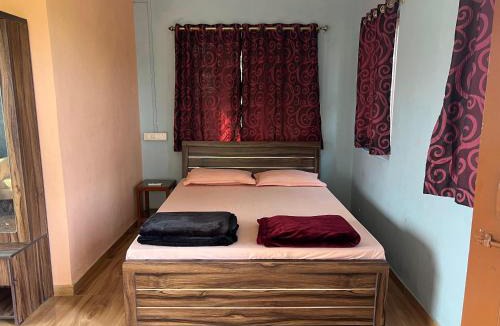 Rajpipla House | VISHWVRUND HOME STAy